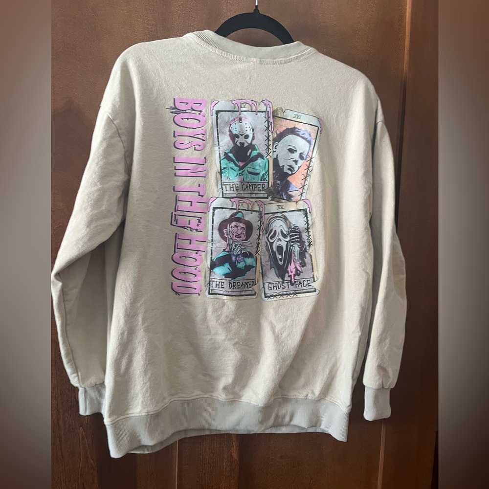 Boy’s in the hood sweatshirt, great condition!